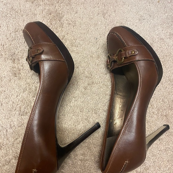 Talbots Genuine Leather Stiletto Brown Size 8 - Picture 7 of 7